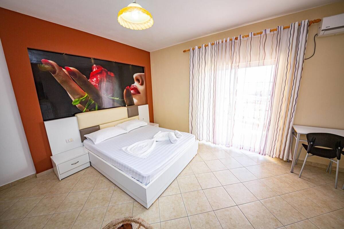 Sistema de insonorización, wifi gratis y ropa de cama