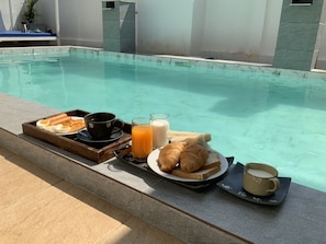 Daily full breakfast for a fee - Amadha Pool Villas (Krabi)