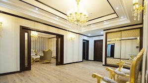 Apartment, 3 Bedrooms - Royal Residence Hotel (Tashkent)