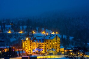 Front of property - evening/night