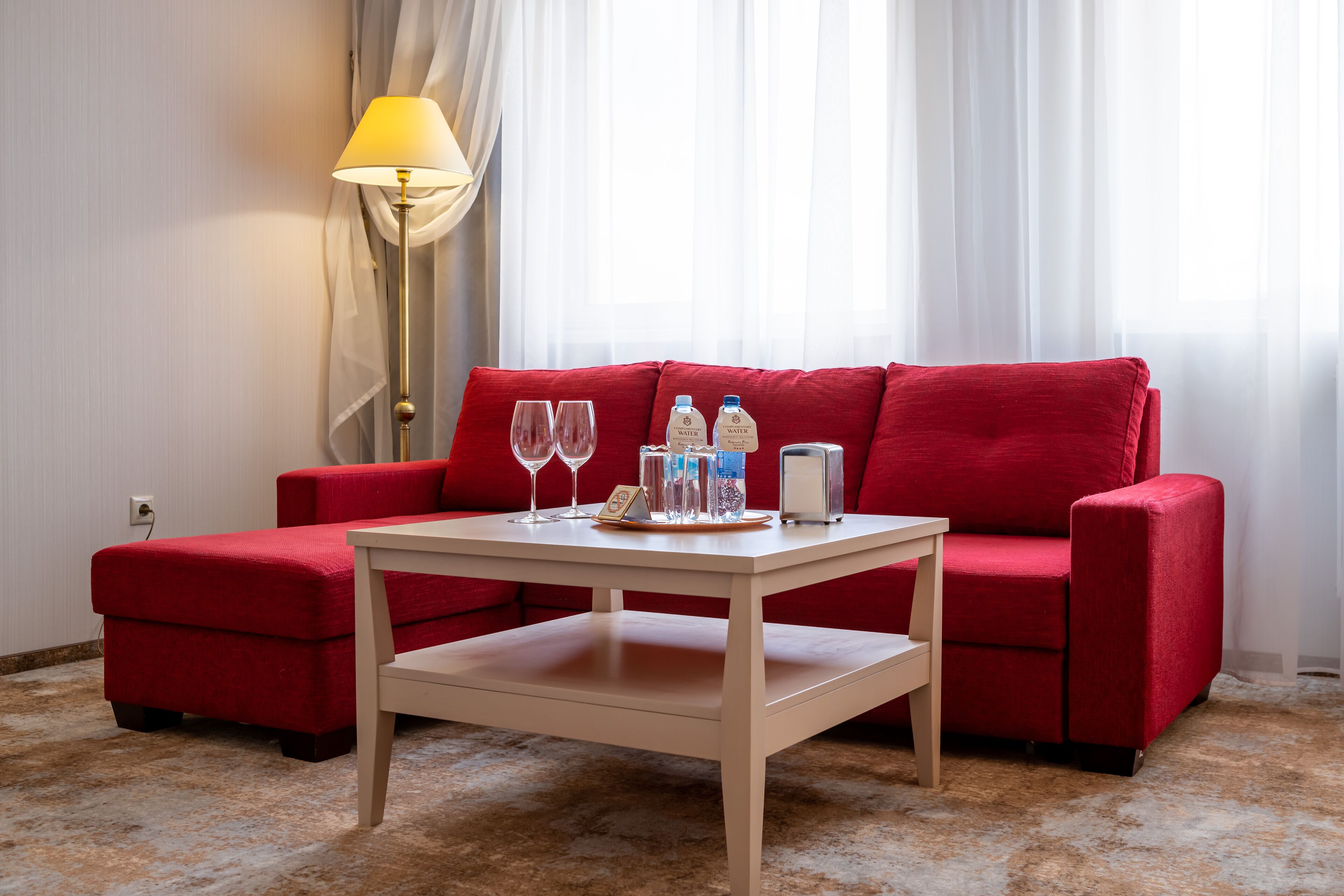 Luxury Room | Hypo-allergenic bedding, in-room safe, desk, laptop workspace