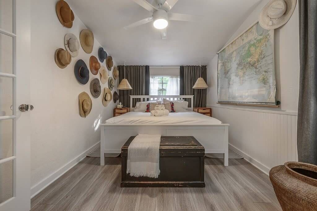 "Handmade for the Heights" - Bungalow|Grill|Fenced