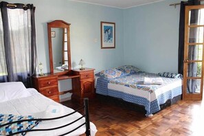 Deluxe Room | Premium bedding, down comforters, individually furnished, desk - Casa Aquiares Lodge (Santa Rosa)