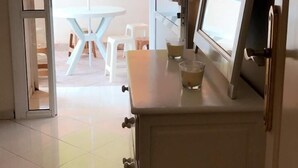 Apartment, 1 Bedroom | 1 bedroom, bed sheets
