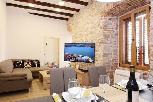 ❤️ XY Suites Boutique Apartments❤️