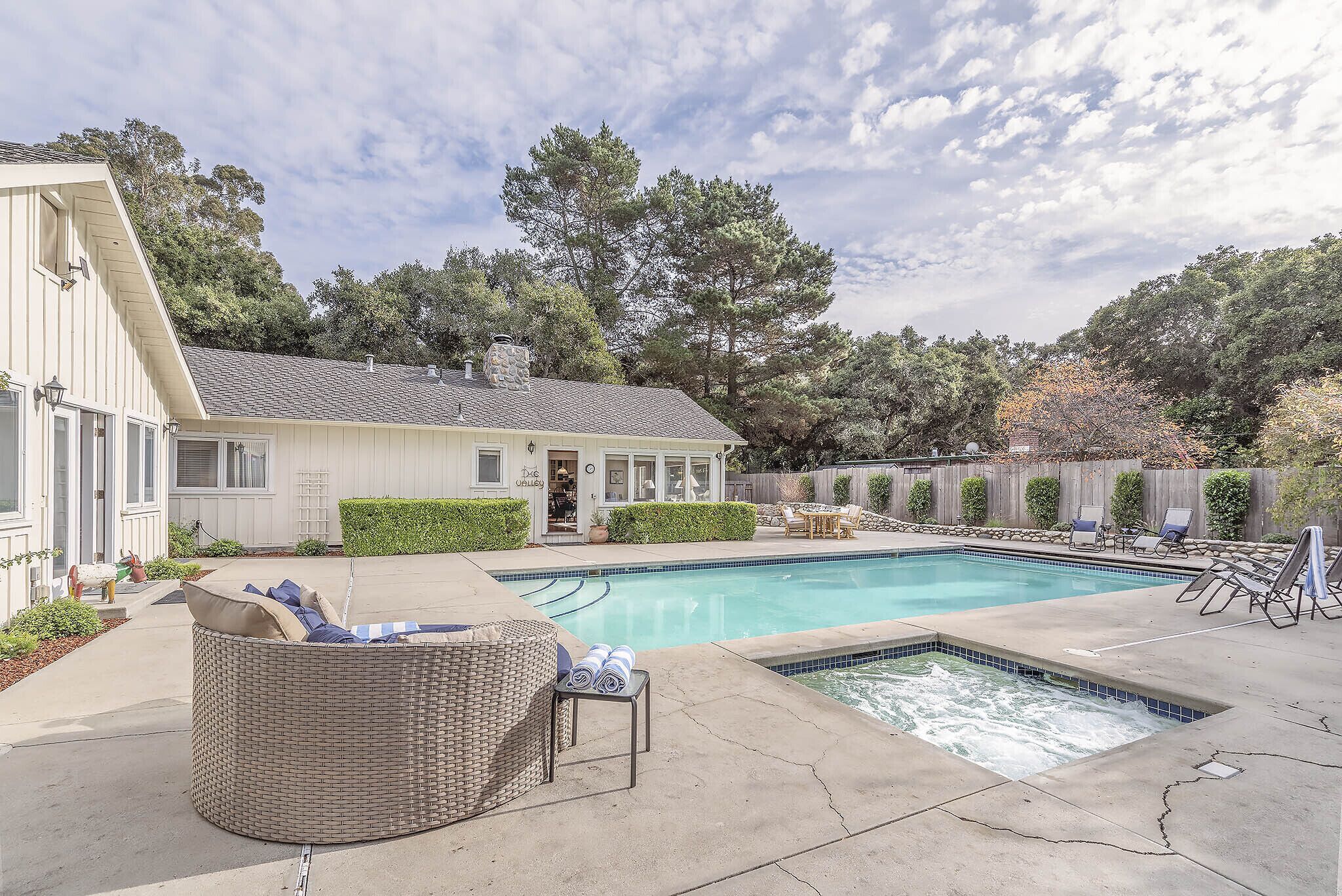 3799 Carmel Valley Retreat ~ Spacious Family Home, Pool, Jacuzzi, Game Room