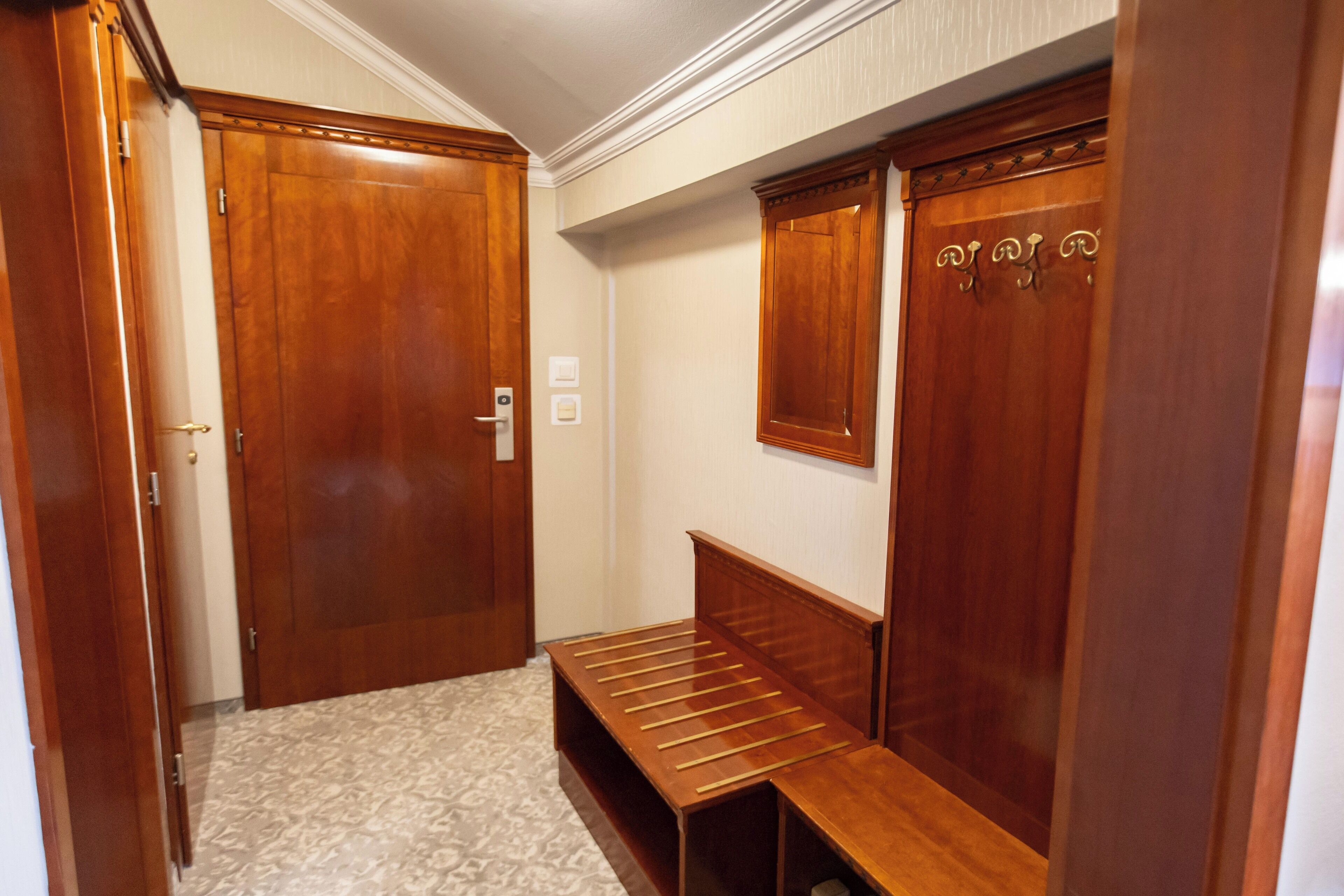 superior double room | 1 bedroom, premium bedding, minibar, in-room safe