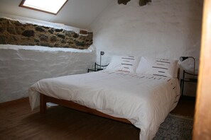 4 camere, Wi-Fi, lenzuola