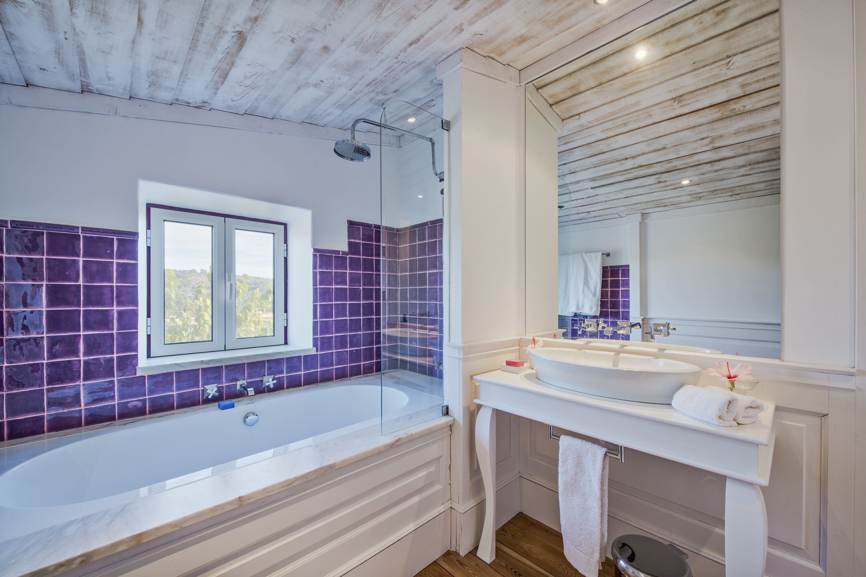 Combined shower/tub, hair dryer, towels, soap