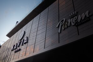 Voorkant van accommodatie