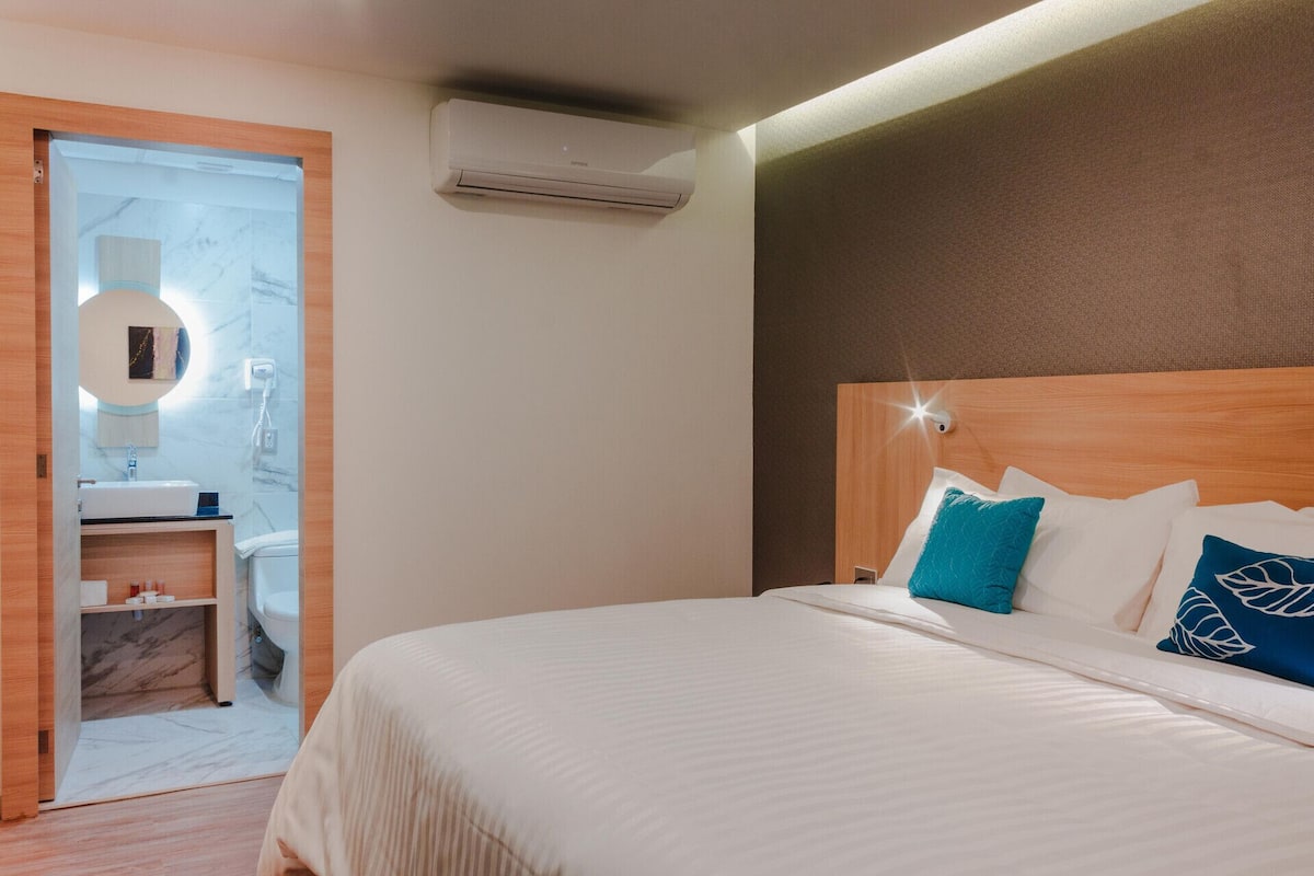In-room safe, desk, laptop workspace, iron/ironing board