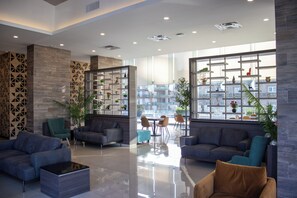 Sala de estar en el lobby