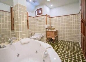 Bathroom - Rich Garden House (Chiang Mai)