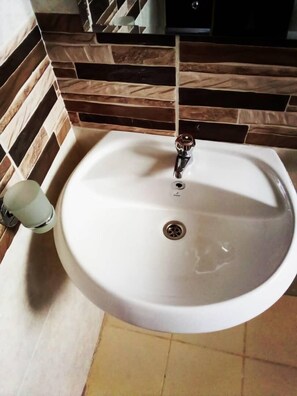 Lavabo del cuarto de baño