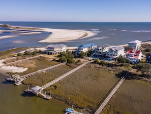 Beach - Creekfront Home with Pool, Dock and Stunning Views (Pawleys Island)