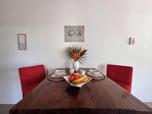 Dining - Anantasun | Signature Pool View King Suite (Roatán)