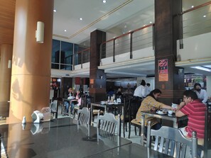 Restaurant - Hotel Aero Deluxe (Bangkok)