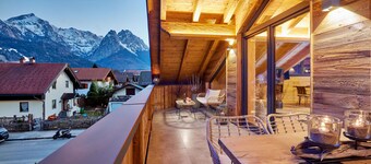 modern chalet with a spacios view to the mountains