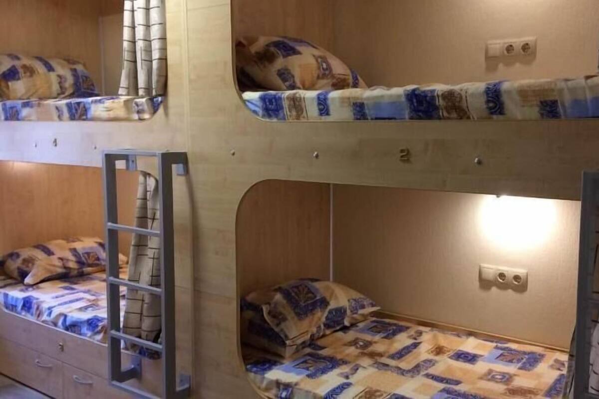 Basic Apartment | Living room