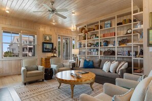 TV - Unwind and Indulge at Five Stars Beach Home (Pawleys Island)