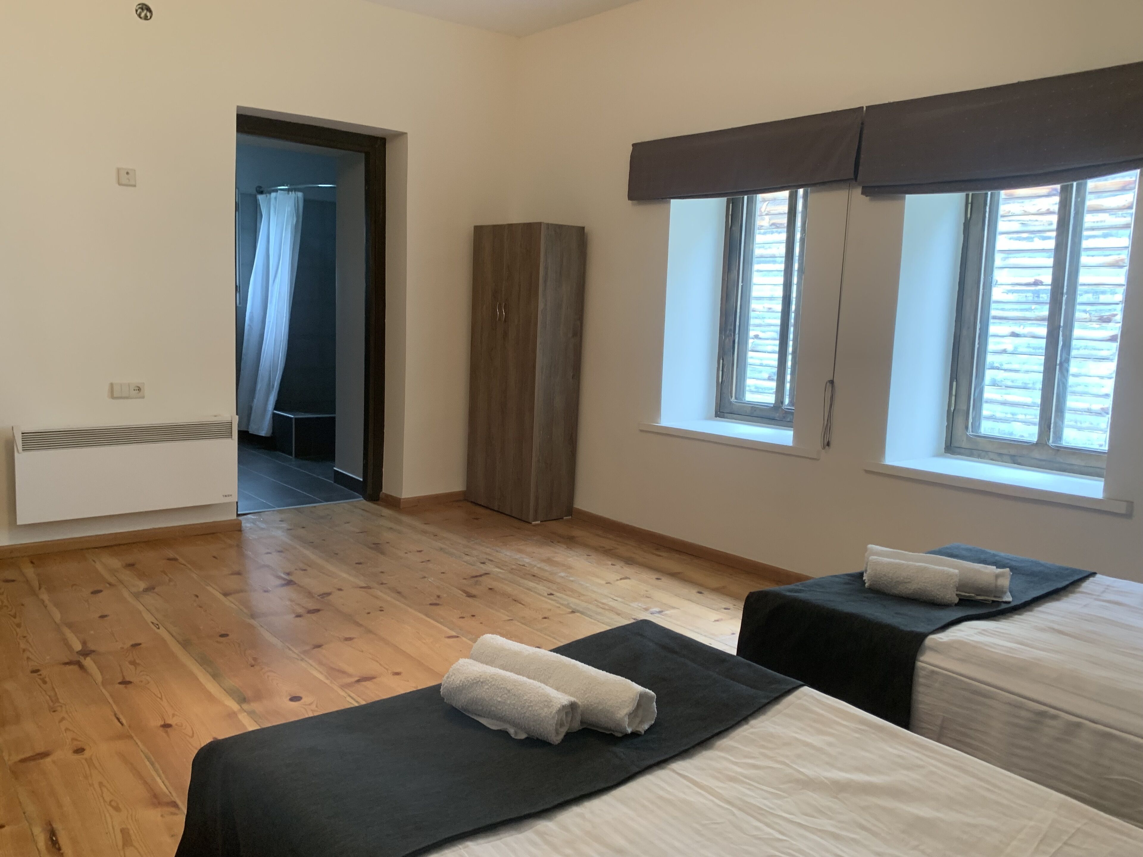 Family Room | Premium bedding, individually decorated, individually furnished