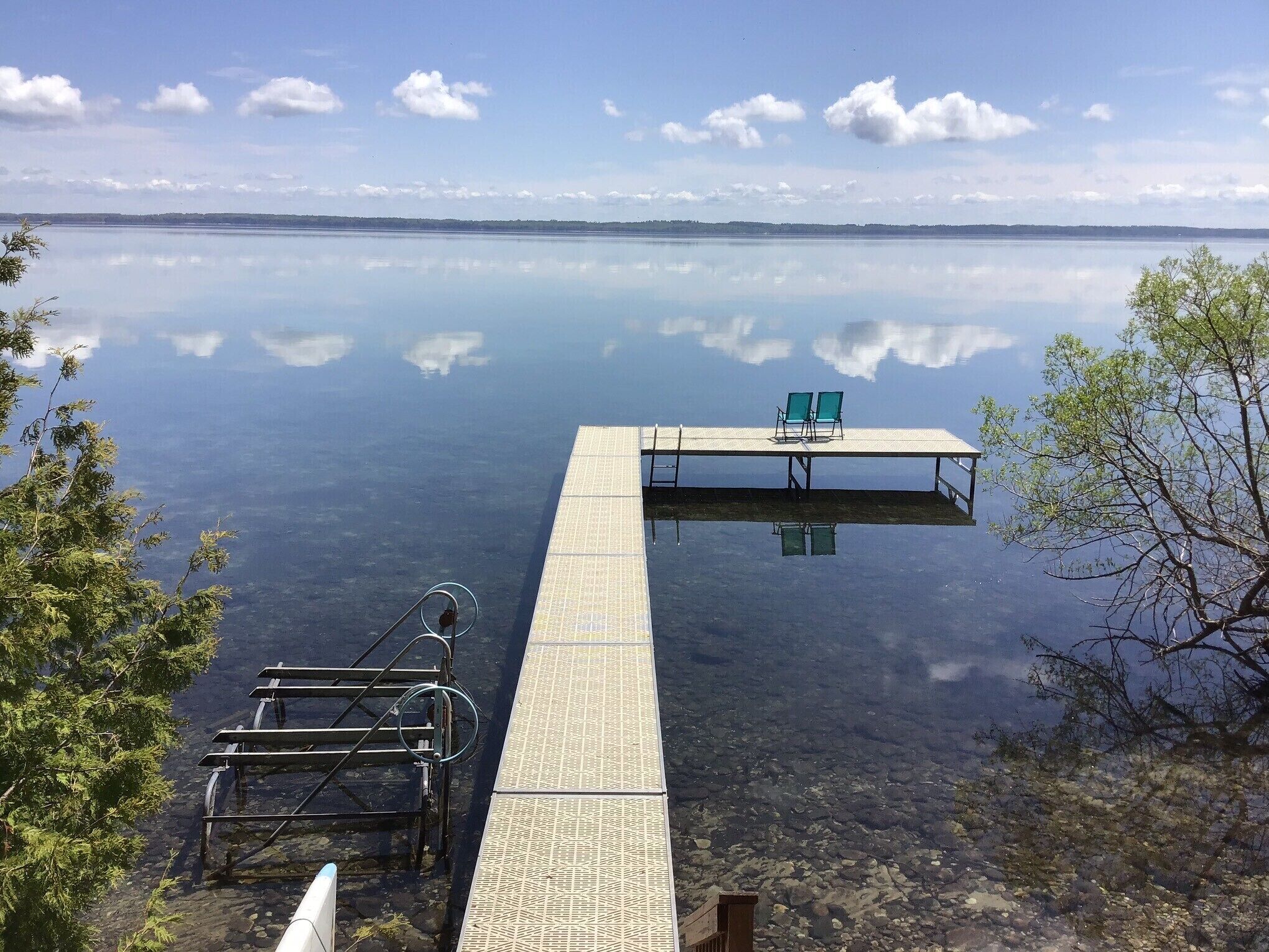 Stunning Suttons Bay home, Private Lake Michigan lakefront. New to Rental Market