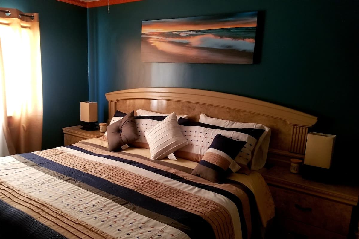 Comfort-Suite | Bügeleisen/Bügelbrett, kostenloses WLAN, individuell eingerichtet