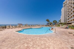 Outdoor pool, a heated pool