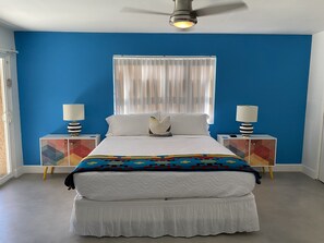 4 camere, una scrivania, ferro/asse da stiro, Wi-Fi gratuito