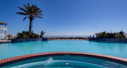 * KEVÄT SPECIALS * Ocean View - Pointe West Sandy Toes Resortin vieressä