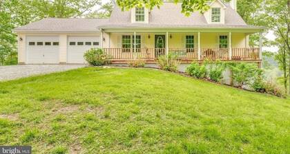 Hilltop House mit Blick auf den Shenandoah River!