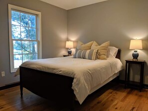 4 habitaciones, tabla de planchar con plancha y wifi gratis