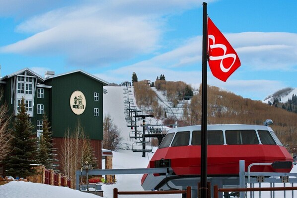 Exterior - Marriott Mountainside:  Ski In/Ski Out in beautiful Park City! (Park City)