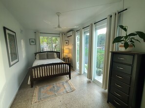 8 bedrooms, iron/ironing board, free WiFi, bed sheets