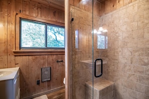 Badewanne, Haartrockner
