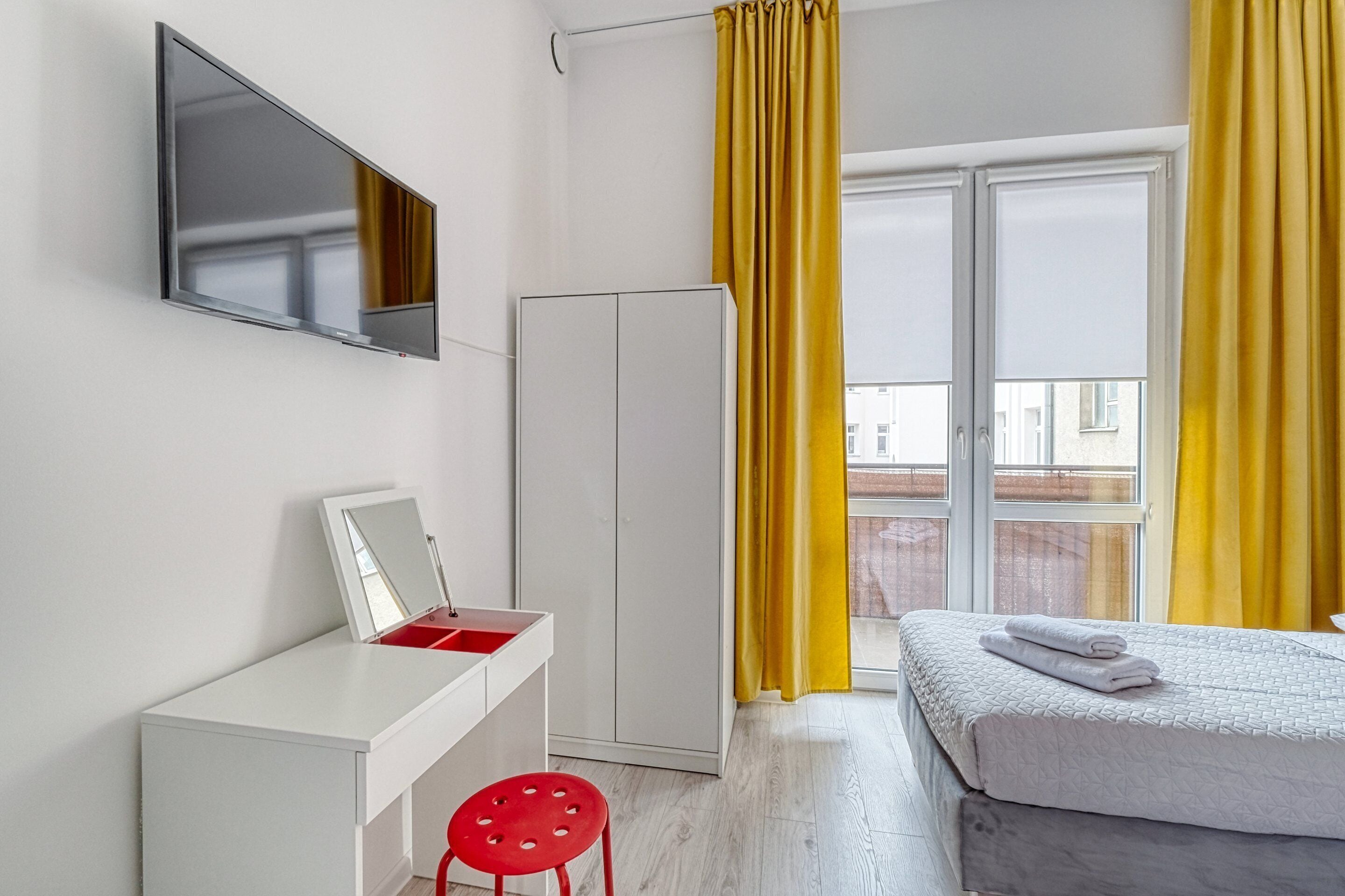 twin room, shared bathroom | blackout curtains, soundproofing, iron/ironing board, free wifi