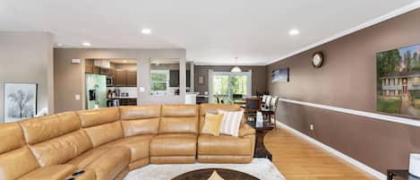 Una televisión, libros