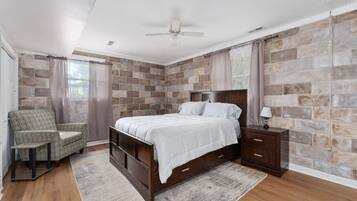 5 chambres, fer et planche à repasser, Wi-Fi gratuit, draps fournis