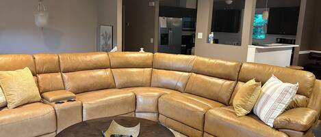 Una televisión, libros