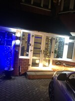 Fachada da propriedade