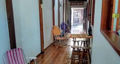 Casa ConfortĂĄvel Proximo da Praia da Figueira - 3 Minutos Caminhada