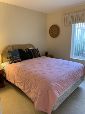 3 habitaciones, tabla de planchar con plancha y wifi gratis 
