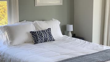 Deluxe Single Room | Free WiFi