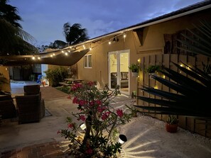 Terrace/patio - Paradise tranquility with private pool starts with this vacation rental in Aruba (Noord)