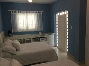 1 bedroom, desk, iron/ironing board, free WiFi