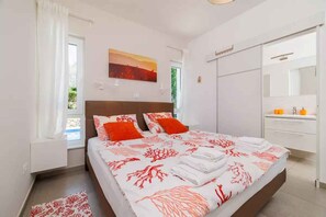 3 bedrooms, WiFi - Holiday home mit Pool und Klimaanlage (Dramalj)