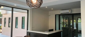 The Hub Suratthani Hotel