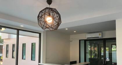 The Hub Suratthani Hotel