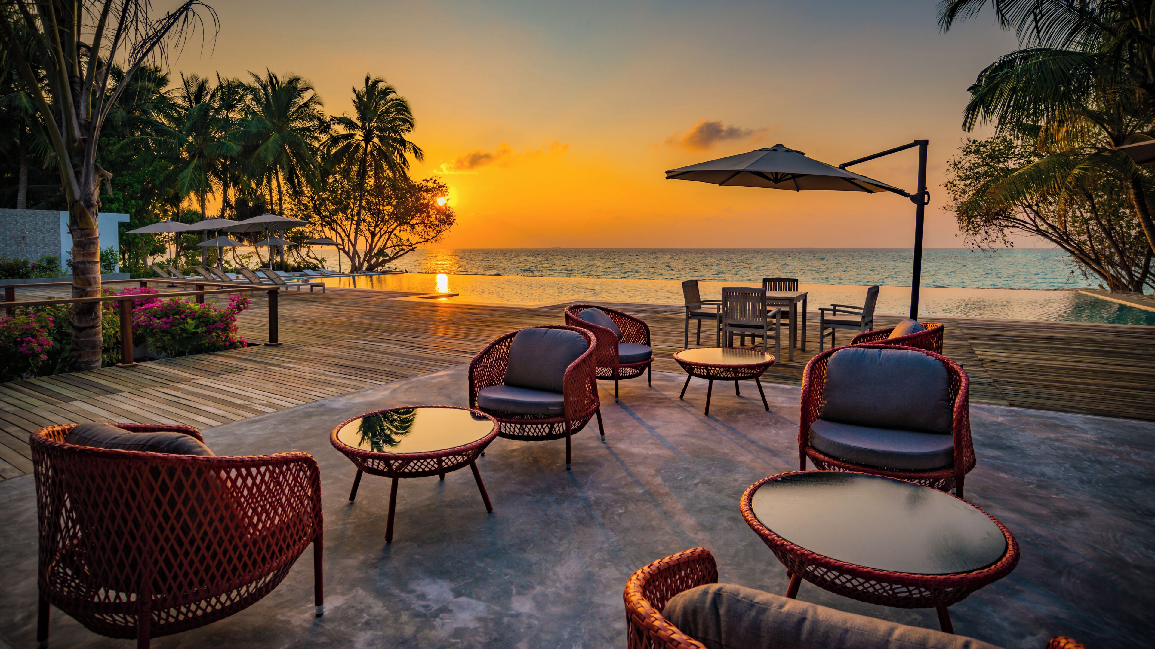 5 indoor pools, outdoor pool, pool umbrellas, sun loungers