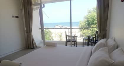 Five Trees Beach Resort Hotel